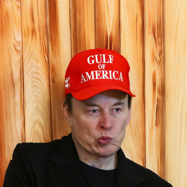 Elon Gulf Of America Red Hat
